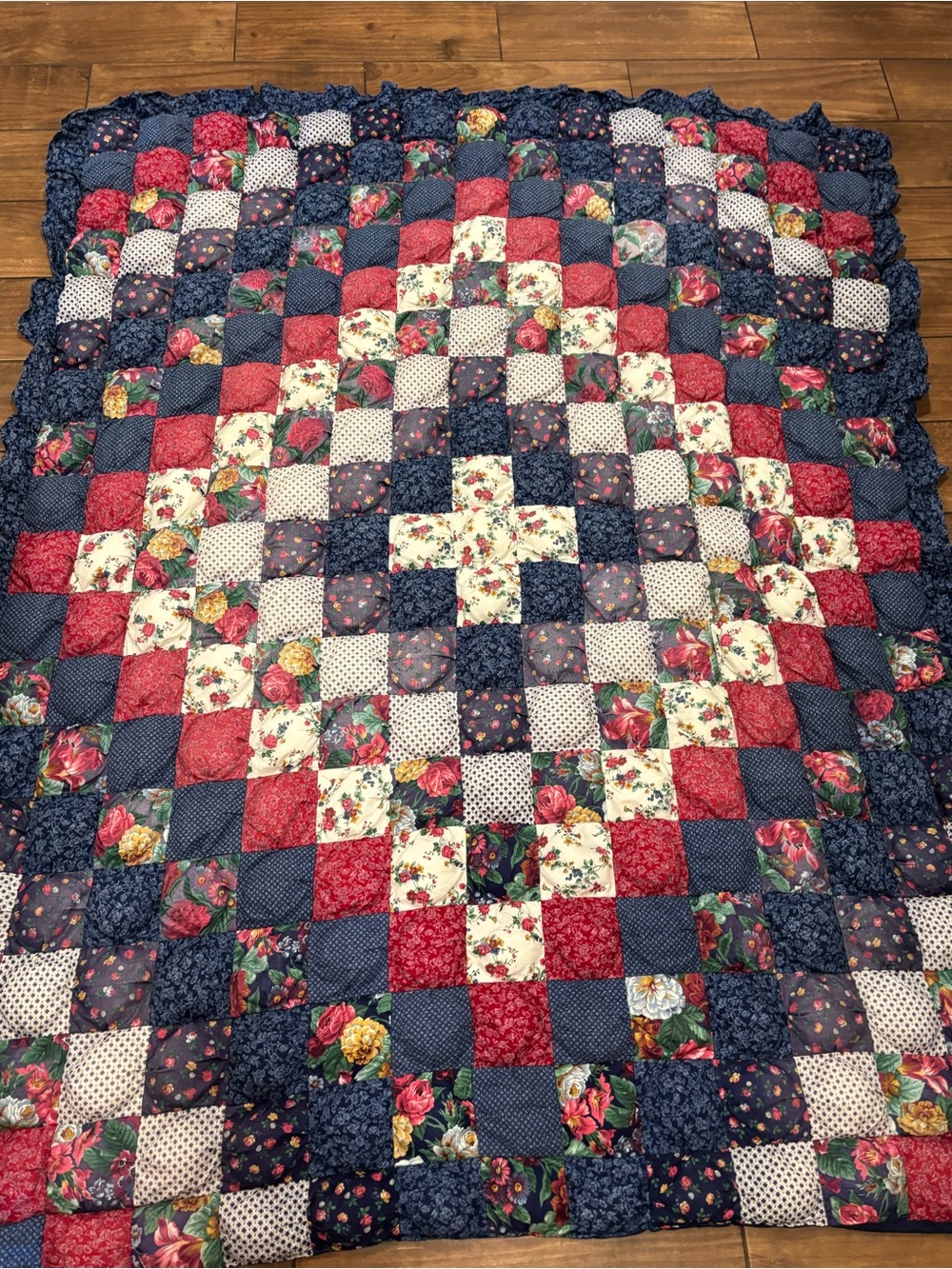 Vintage Puff Quilt Full Double Handmade Biscuit Bubble Floral Patchwork 74x89